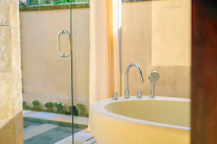 Master Bedroom Bathroom
